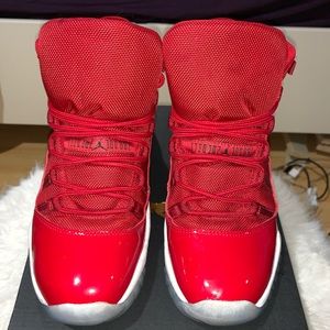 Air Jordan win like 96